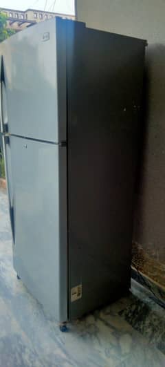 LG refrigerator