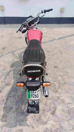 HONDA CD 70 BIKE
