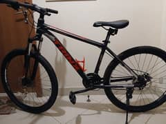 Bicycle Trinx M100 excellent condition