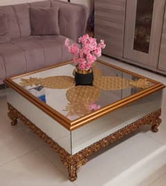 Coffee/Center Table