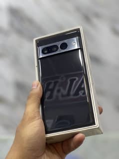 Pixel 7 pro 12/128 with box
