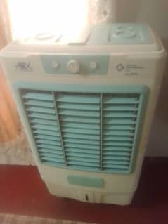 Bhai urgent sale kar raha hoon jisko chaiye  rapta kare