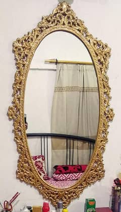 Elegant metal mirror