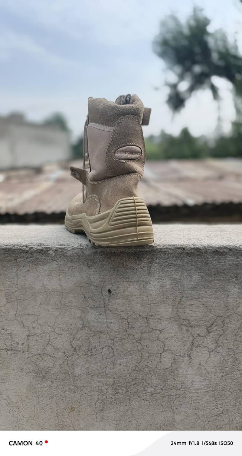 army shose  used like a new condition 2