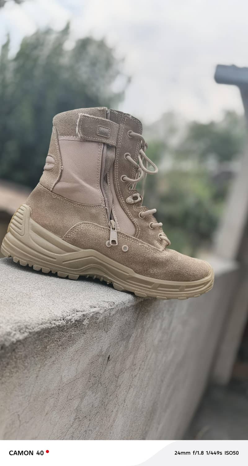 army shose  used like a new condition 4