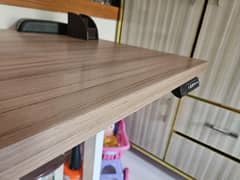 Height adjustable table/desk for remote work