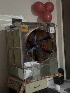Only one day use air cooler , without any problem 12 volt