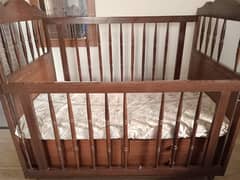 baby cot