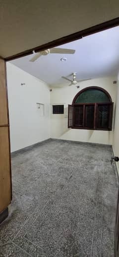 UPPER PORTION FOR RENT G-11/1