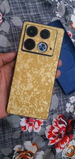 infinix Note 40 8+8 256 gaming phone
