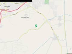 Corner Plot Near To Park Top Location R 2437