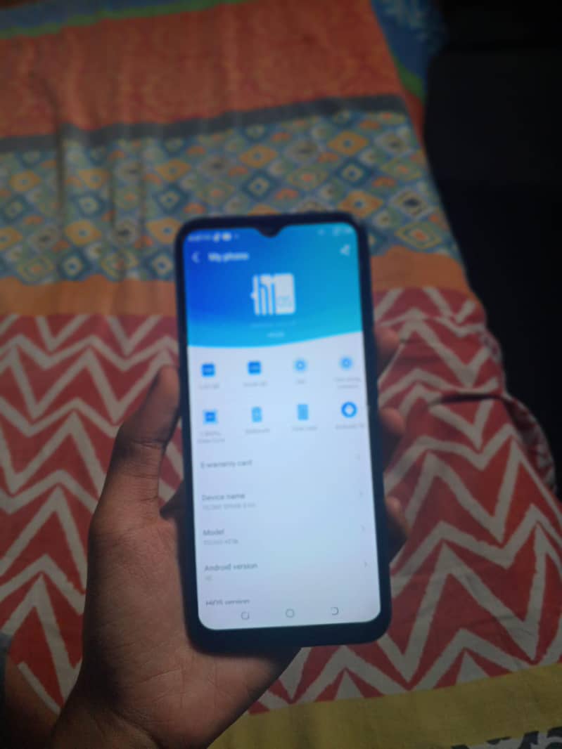 Techno spark 6 go in excellent condition 64/4 GB with dual Sim 5