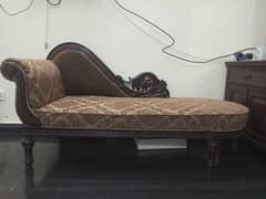 Dewaan Sofa