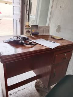 table , patient chair ,wooden divider , sitting for clinic / hospital