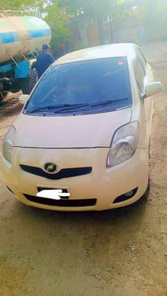vitz 1300 RS push start