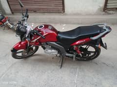 125 Suzuki gsx,self start,good average,nmbr lga ha,tubeless tire,