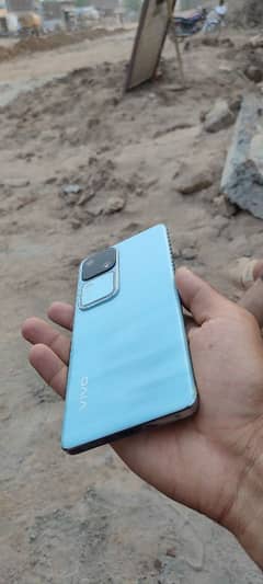 vivo v30
