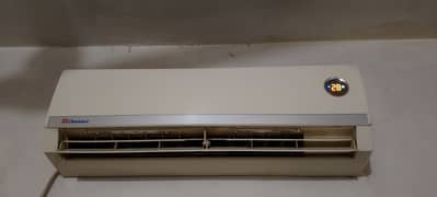 1 ton ac koi matlab Nahin hai ismein urgent sale