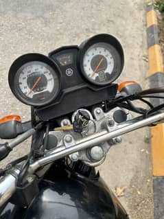 Bike KY Barek sho tak ganiya h . .