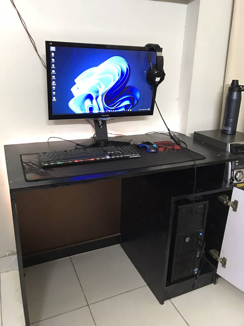 Computer Table + Speaker Box / Study Table / Kids Table 1