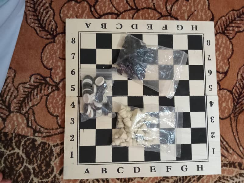 Chess Board 0