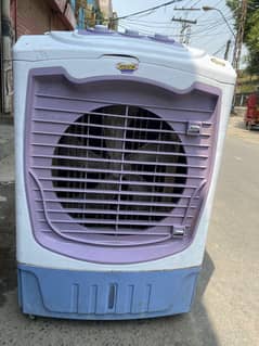 air cooler very well condition only 1 moth use