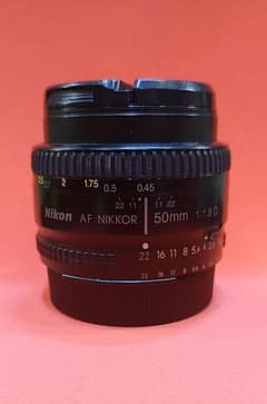 Nikon AF NIKKOR 50mm f/1.8D lens