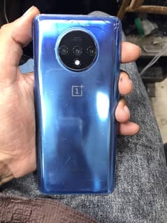OnePlus 7t 8gb 256gb all %. orgnil  fingerprint not working back cra