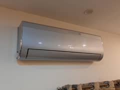 gree 1.5 ton split ac like new just one year use