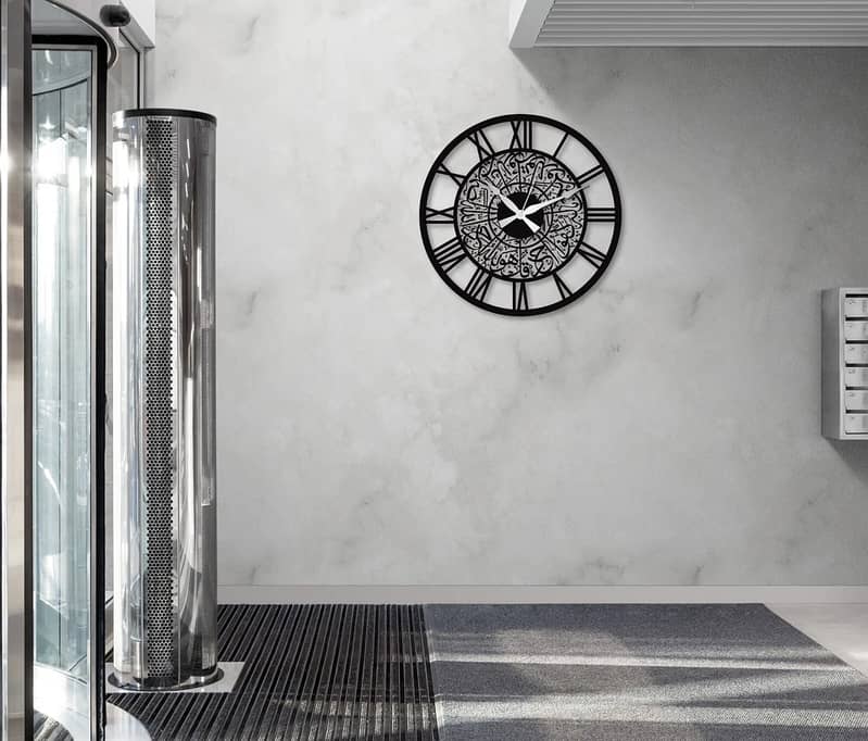 Roman Ikhlas Clock 1