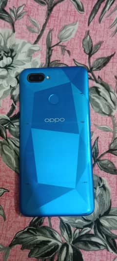 Oppo A12