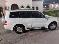 Mitsubishi Pajero 2003 Model