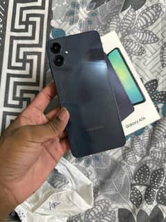 Samsung galaxy A06 4/128 storage