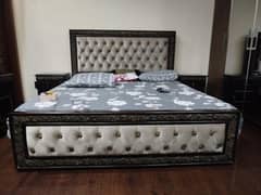 Double Bed with 2 Side Tables & Dressing