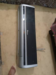 dawlance air conditioner in good condition