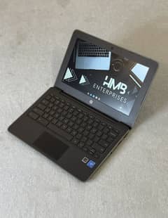 Hp G7ee Chromebook playstore 4/32gb latest update 2029