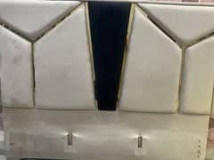 Bed set with 2 side tables