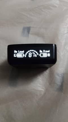 Earbuds black