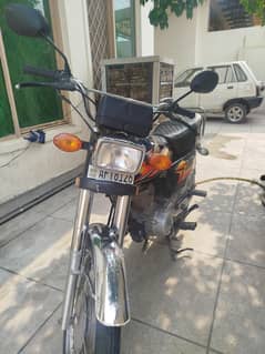 Honda 125 total genuine carefully slightly used