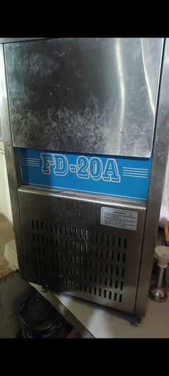Ice Cube Making Machine. . . Contact 03412938976