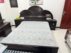 pure seesham wood double bed with dressing and mattress