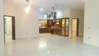 5 bed House available for Rent in DHA phase 6 sec D Lahore