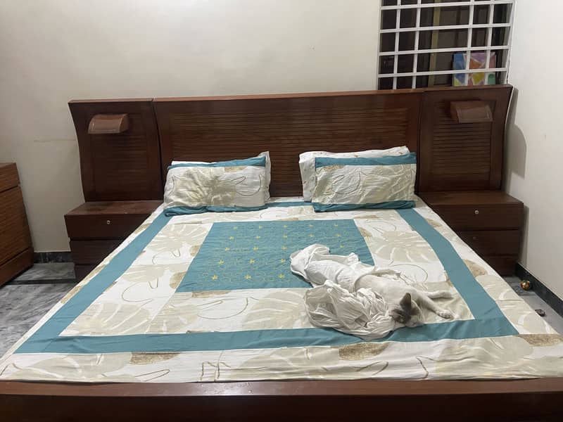 King Bed set with dressing table and side tables without  mattress 1
