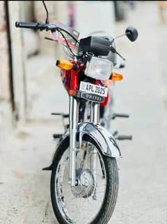 united 70 Modal 2025 Brand new bike ha (03094145900)