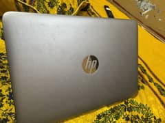 HP Elitebook 820 G3