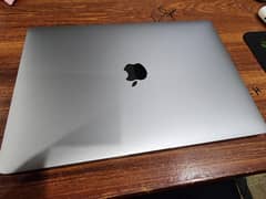 Macbook Pro 2019 13 inch