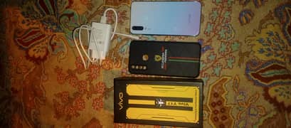 8GB RAM 256 GBvivo y17 all ok hai dabba charger 10/10 condition