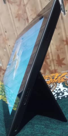 Microsoft surface 2 . . . . . . . . . . . .
