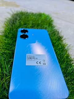 Realme Note 60