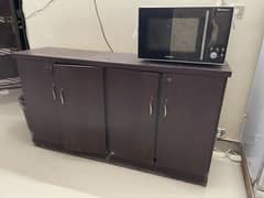 4 door cupboards big size